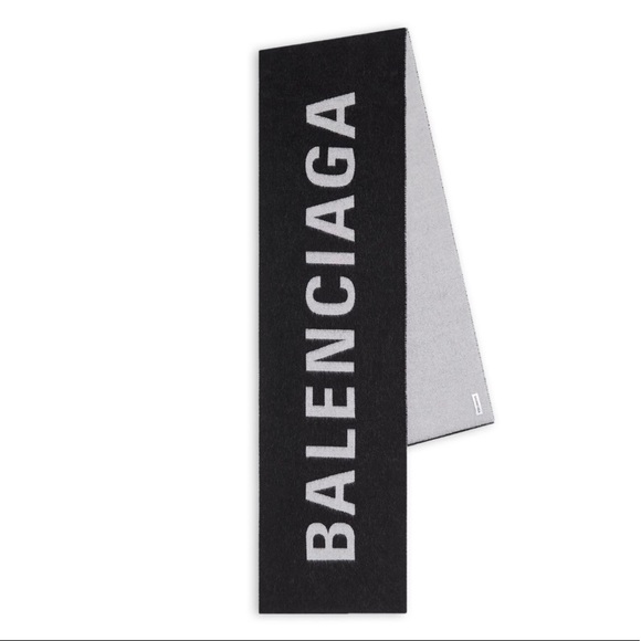 WOMEN'S BALENCIAGA MACRO SCARF IN BLACK - Picture 1 of 6